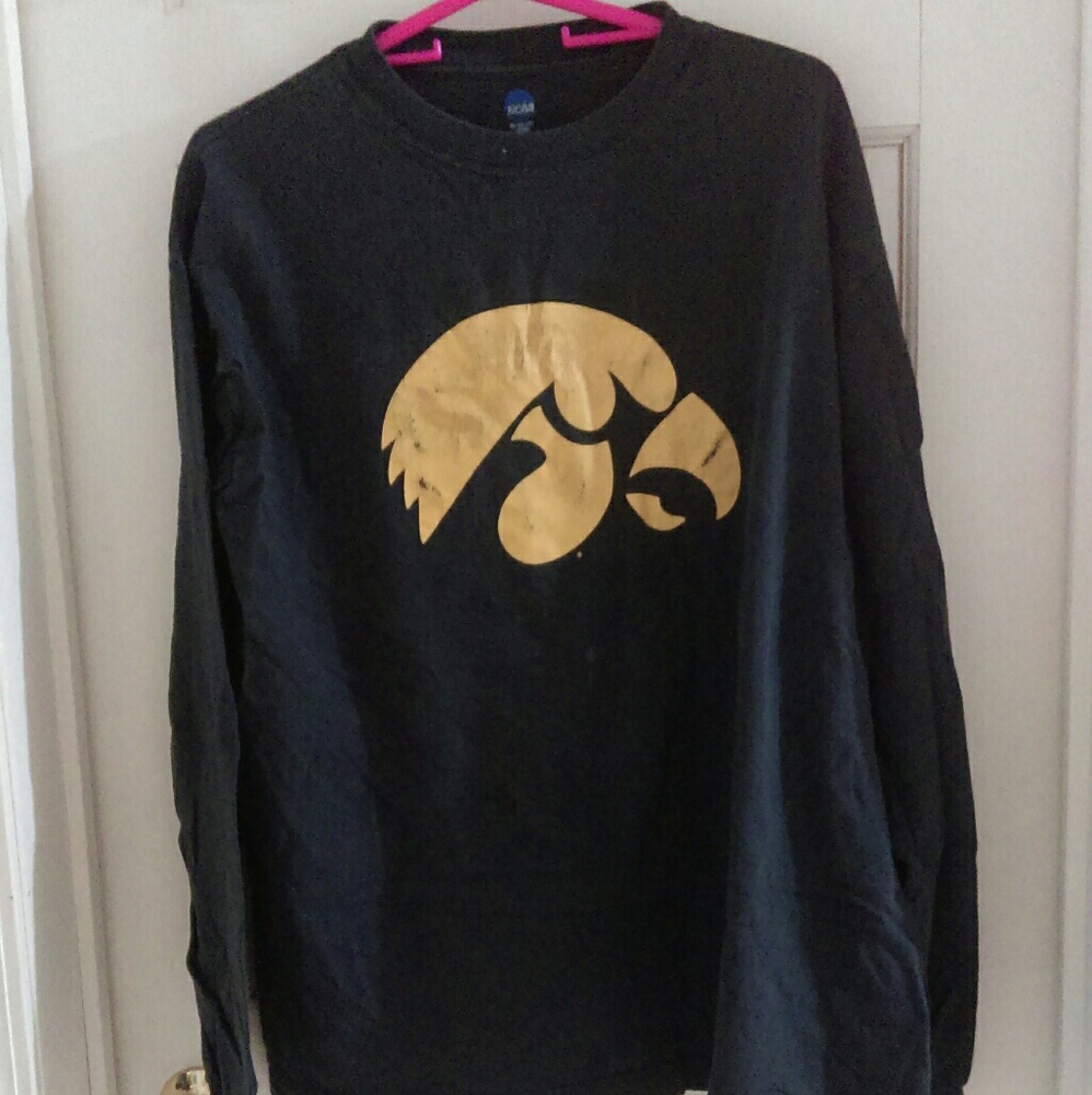 SOLD Iowa Hawkeyes Long Sleeve